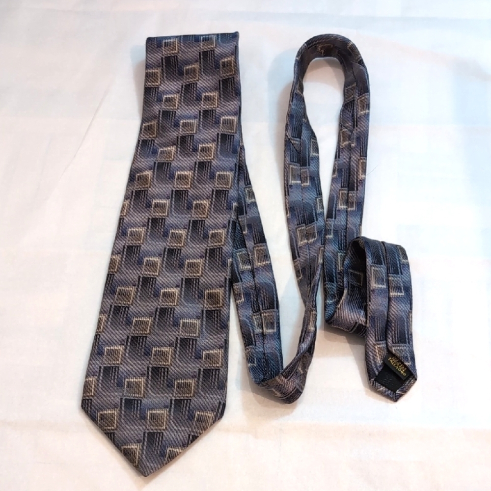 Guy Laroche Vintage Silk Geometric Patterned Tie